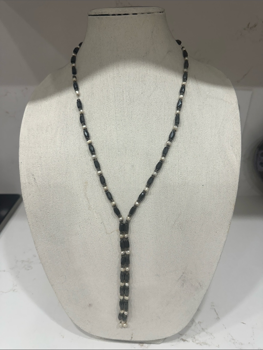 Elegant Black and White Beaded Y-Lariat Magnetic Necklace 36” Long